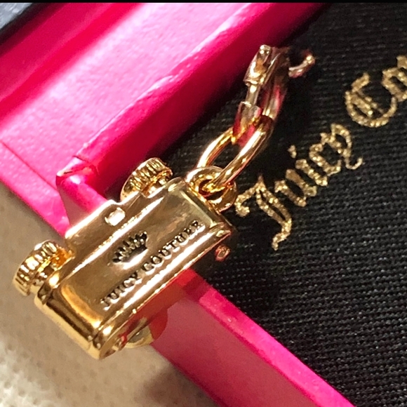 JUICY COUTURE MINI GOLD CAMERA - Picture 2 of 2